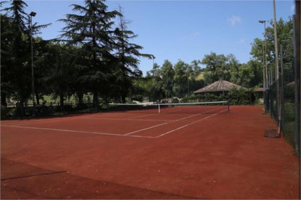Albergo Torre Di Codana Montiglio Εξωτερικό φωτογραφία